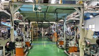 Optimisme ini seiring dengan momen kebangkitan industri otomotif, khususnya segmen kendaraan roda empat.