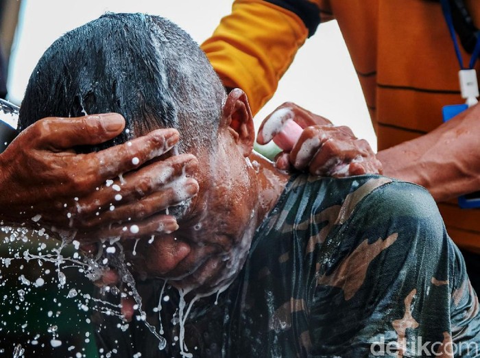 Orang dengan gangguan jiwa (ODGJ) kerap mendapat stigma negatif di masyarakat. Padahal, ODGJ juga manusia biasa yang bisa sembuh melalui proses pemulihan. Seperti apa caranya?