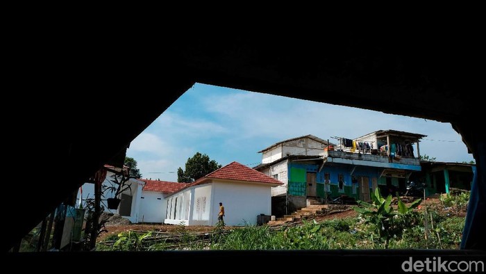 Jalan Pemulihan Orang Gangguan Jiwa Orang dengan gangguan jiwa (ODGJ) kerap mendapat stigma negatif di masyarakat. Padahal, ODGJ juga manusia biasa yang bisa sembuh melalui proses pemulihan. Seperti apa caranya?