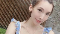 Sepuluh tahun lebih terus-terusan dibully dan dihina, Kelly Chen pun memilih sabar dan tak menghiraukannya. Dok. Instagram