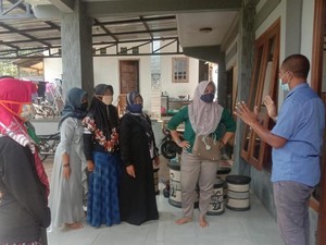 Suroto dan Peternak Blitar Galau Menanti Realisasi Janji Jokowi