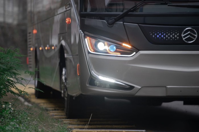 Bus single glass Laksana Legacy SR2 Panorama yang akan digunakan PO SAN