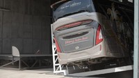 Dari segi safety, Legacy SR2 Panorama ini sudah diuji guling (EC R66), pengujian kekuatan jok (R80), dan juga uji kestabilan atau R107. Foto: Dok. Laksana