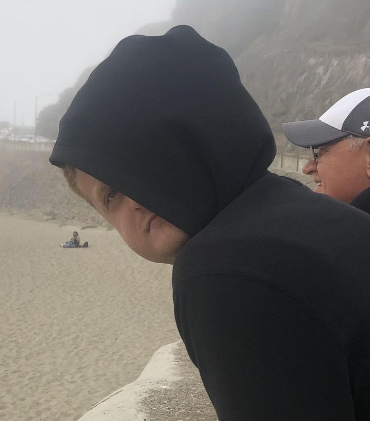 fotoinet membingungkan pikiran dan mata