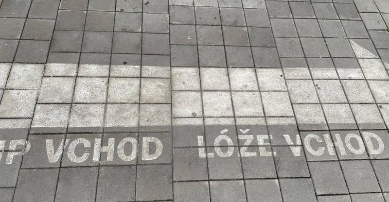 fotoinet membingungkan pikiran dan mata