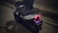Untuk spesifikasi mesinnya sendiri belum diketahui pasti, tapi yang jelas akan menggunakan mesin 150 cc berpendingin cairan. Foto: Tangkapan layar YouTube Haojue Motos do Brasil