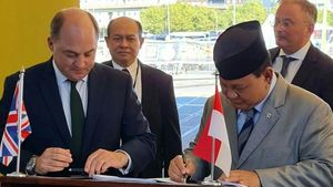 Momen Prabowo Hadiri Teken Kontrak Kapal Frigate Arrowhead 140