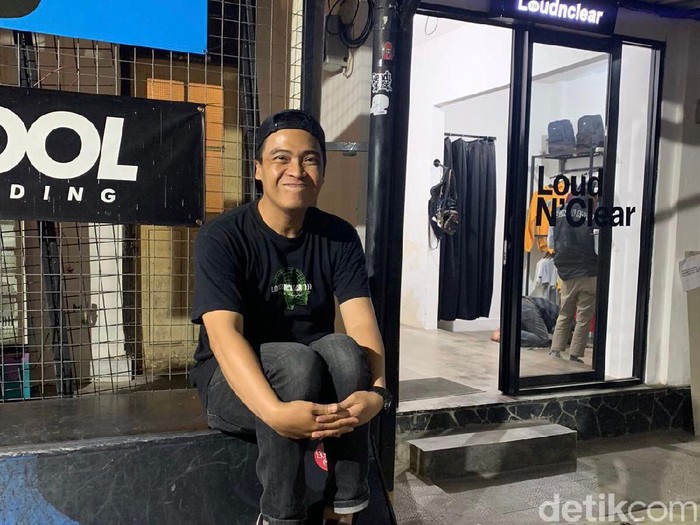 Pria Bandung raup cuan besar dari bisnis clothing bermodal Rp 5 juta