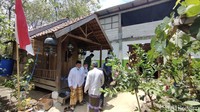 Jumlah santri di ponpes Nurul Musthofa itu ada sekitar 200-an. Ada warga sekitar sini, ada yang luar Jawa juga. (Arif Syaefudin/detikcom)