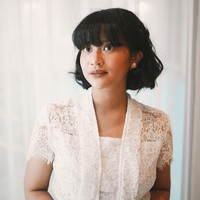 Adira sendiri termasuk ke dalam mahasiswi dengan IPK tertinggi. Hal itu diketahui melalui unggahan Instagram Storynya. Dalam Instagram Storynya itu Adira terlihat mengunggah ulang postingan salah satu tantenya yang memperlihatkan gelar dan nilai IPK-nya. Foto: Instagram/@adirakania