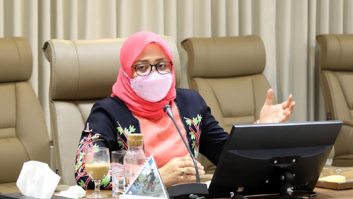 Kemnaker susun modul program community parenting untuk anak PMI.