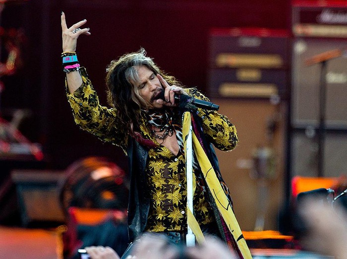 LONDON, ENGLAND - JUNE 28:  Steven Tyler of Aerosmith performs on Day 1 of the Calling Festival at Clapham Common on June 28, 2014 in London, England.  (Photo by Ben A. Pruchnie/Getty Images)