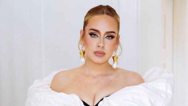 Adele (Tangkapan Layar Instagram @adele)