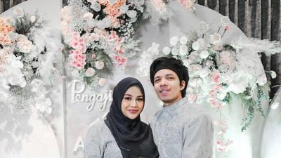 Potret Atta Halilintar-Aurel Hermansyah Gelar Pengajian 4 Bulan Kehamilan