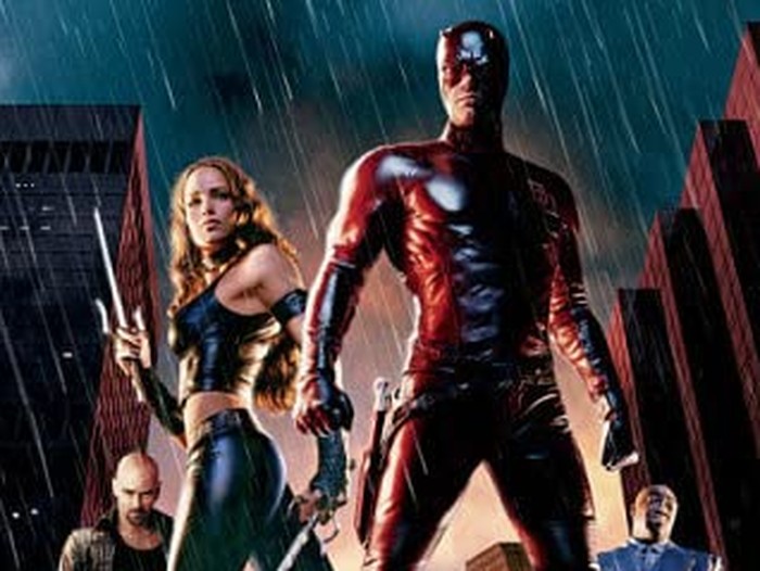 Daredevil digarap oleh Mark Steven Johnson selaku sutradara, Stan Lee dan Bill Everest sebagai penulis komik, dan Ben Affleck sebagai karakter Matt Murdock.