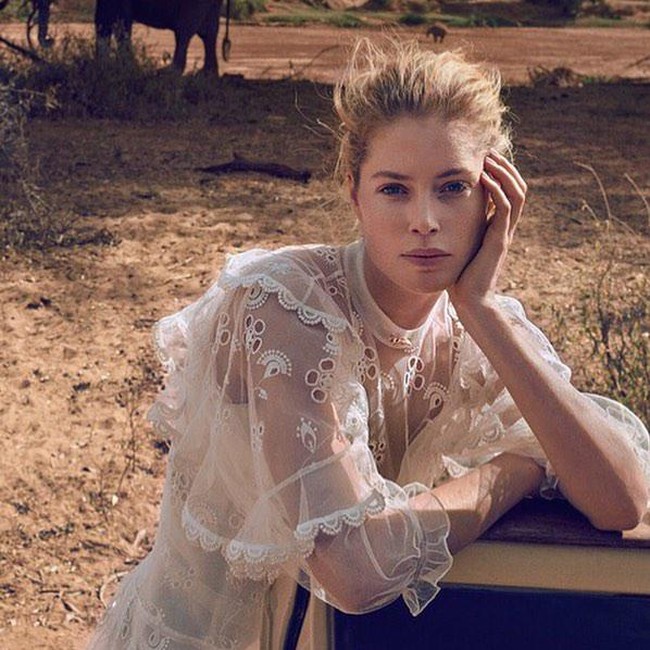 Damai dan cinta tidak bisa menyembuhkan pandemi global, hanya sains dan tanggung jawab sosialmu yang bisa. Aku menghormati opinimu tapi aku tidak bisa mengerti, tulis trinkitensa. Foto: Instagram @doutzen