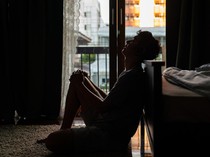 Sering Kesepian? Dosen Psikolog Unair: Hati-hati, Bisa Berdampak ke Sakit Fisik!