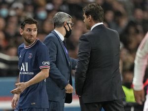 Messi Kesal Diganti, Henry: Bukan Hal yang Mengejutkan