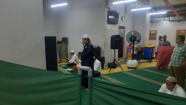 M Kace dan Yahya Waloni Masing-masing Ibadah di Rutan Bareskrim