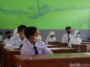 Nihil Pelajar Terpapar Corona, PTM di Bandung Barat Masih Berjalan Normal