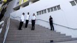 Duet Jokowi-Anies Resmikan dan Blusukan di Rusun Pasar Rumput