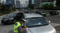 Selain itu, operasi ini juga memastikan masyarakat melaksanakan protokol kesehatan COVID-19 dengan baik.