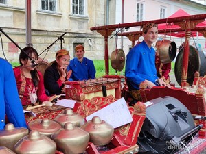 Semarak Indonesian Day 2021 di Kastil Hlubos Ceko