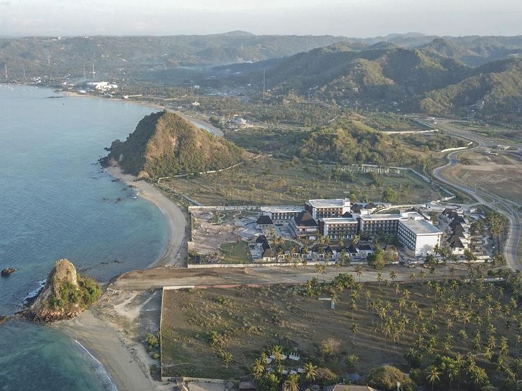 Pantai Kuta Mandalika dalam 10 Tahun, Perubahan yang Mencengangkan
