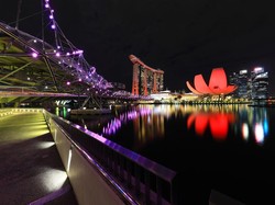 Singapura Buka Pintu untuk WNI Singapura Buka Pintu untuk WNI