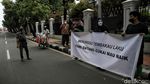 Tolak Kenaikan Cukai Rokok, Petani Tembakau Indonesia Demo di Jakarta
