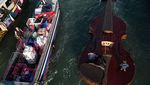 Foto: Biola Nuh Berlayar di Venesia