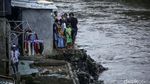 Menyapa Warga Bantaran Ciliwung yang Bakal Direlokasi ke Pasar Rumput