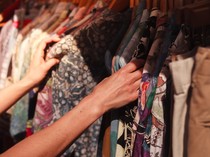 5 Toko Baju di Jombang untuk Berburu Outfit Kekinian