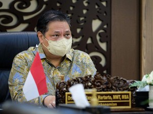 Airlangga Beberkan Manfaat UU Ciptaker ke Digitalisasi UMKM