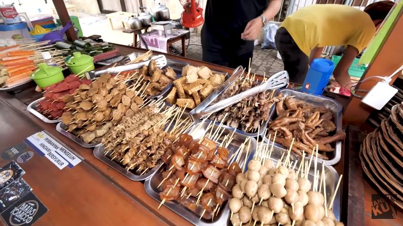 Angkringan Nasi Kucing di Jakarta Selatan