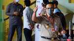 Anies Acungkan Jempol Saat Dipanggil KPK Terkait Kasus Lahan