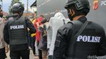 Kena Garuk, Belasan Bocah Ini Diamankan Saat Beli Obat Terlarang