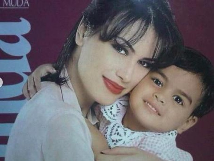 eva celia ultah