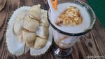 Minuman Durian yang Legit Harum Ini Ada di Warung Mabok Duren