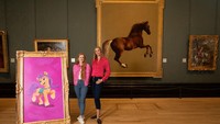 Little Pony Magical Gallery di London, Inggris menjadi galeri seni yang memamerkan karya seni tentang kuda.  Foto: Getty Images for My Little Pony/John Phillips