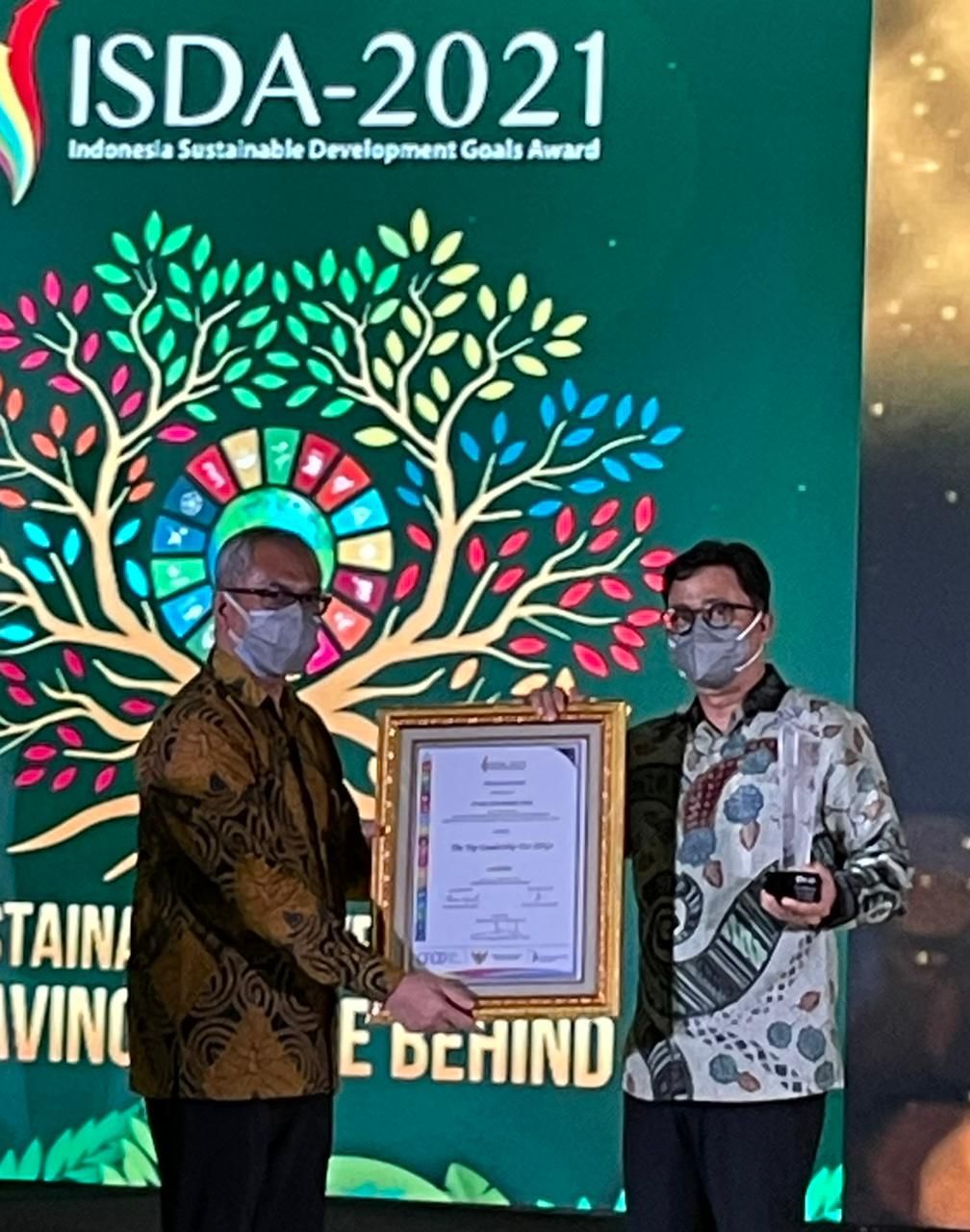 PT BUMI Resources Tbk (BUMI) melalui unit usaha PT Kaltim Prima Coal (KPC) dan PT Arutmin Indonesia (“Arutmin”) meraih penghargaan tertinggi dan prestisius ‘Platinum‘ dalam ajang Indonesian SDG’s Award (ISDA) 2021 yang diselenggarakan di Jakarta