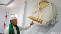 Terbang atau Rebana Guntur Geni konon salah satu benda peninggalan Pangeran Benowo. Saat ini, alat musik tersebut dipajang pada salah satu dinding bangunan yang menaungi Makam Pangeran Benowo.