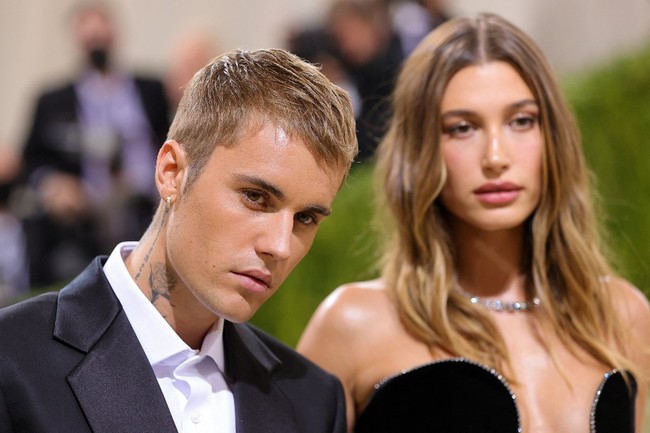 Nyatanya Justin Bieber dan Selena Gomez putus cinta pada 2016. Dan pada 2018, Justin menikahi Hailey BIeber. Foto: Dimitrios Kambouris / GETTY IMAGES NORTH AMERICA / Getty Images via AFP