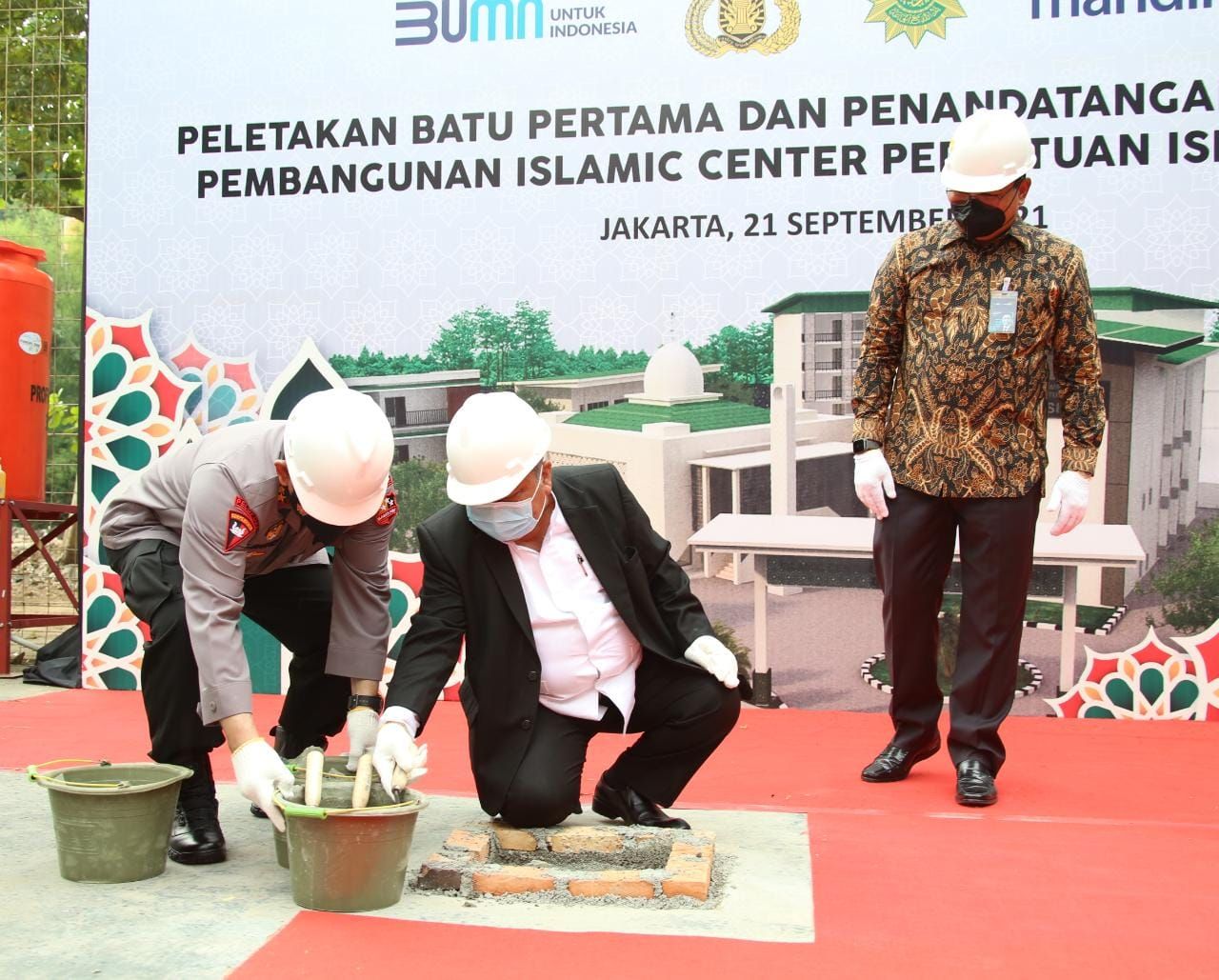 Kapolri Hadiri Peletakan Batu Pertama Islamic Center PERSIS