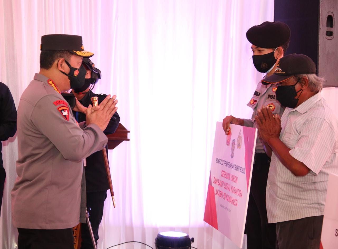 Kapolri Jenderal Listyo Sigit Prabowo di acara serbuan vaksinasi Paguyuban Alumni AKABRI 1998