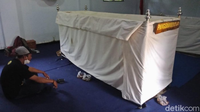 Pangeran Benowo yang makamnya diyakini berada di Desa Wonomerto, Kecamatan Wonosalam, Jombang dikenal sebagai sosok yang tidak haus kekuasaan. Ia memilih menyebarkan ajaran Islam daripada meneruskan tahta ayahnya sebagai Sultan Pajang di Jawa Tengah.