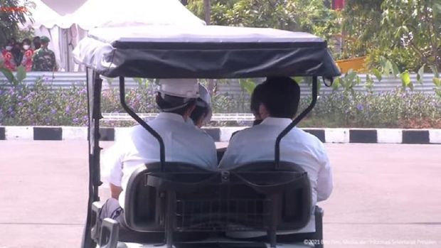 Momen Jokowi-Puan di Peresmian Pabrik Industri Baja