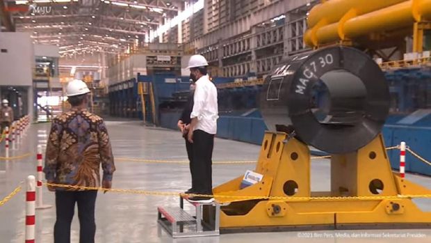 Momen Jokowi-Puan di Peresmian Pabrik Industri Baja