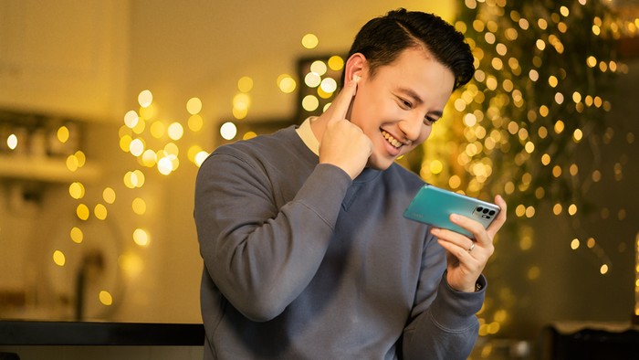 OPPO Reno6