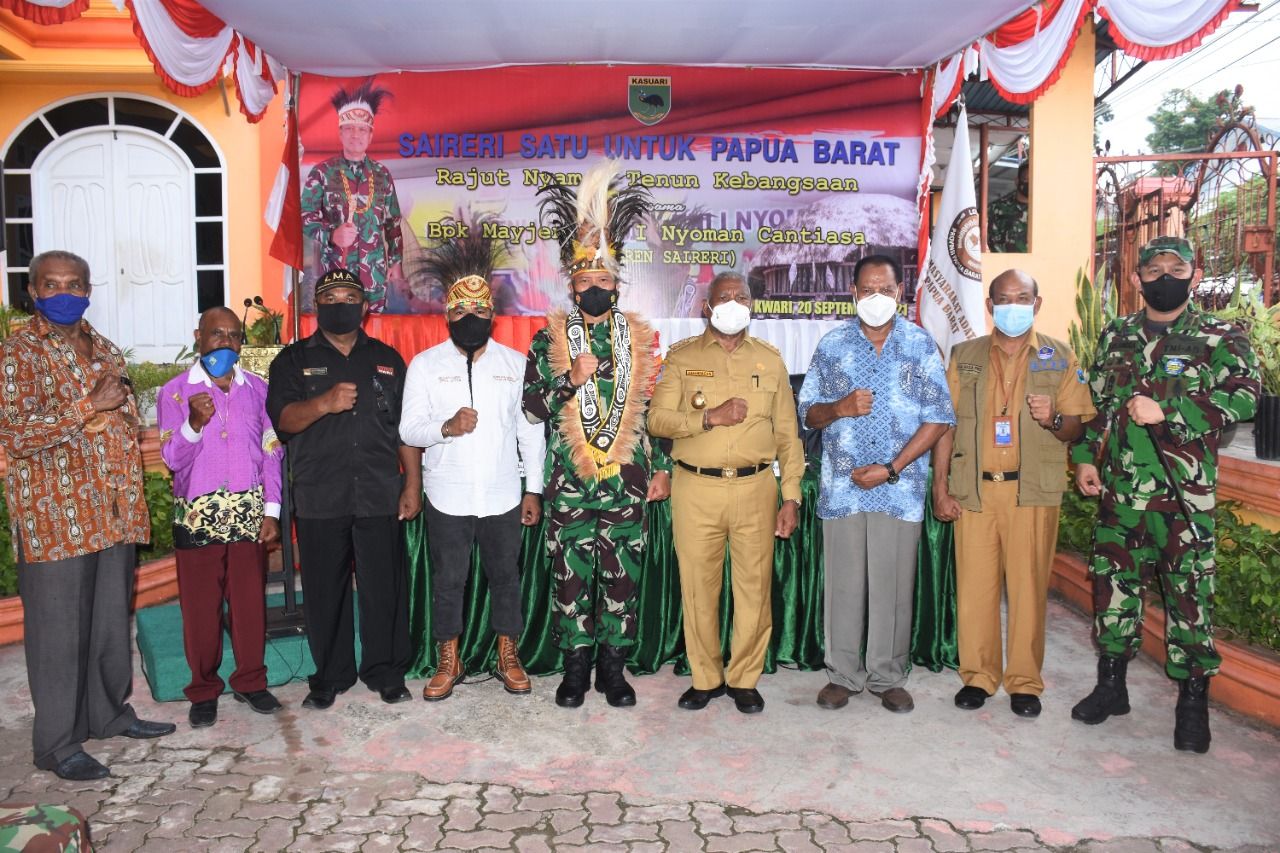 Pangdam XVIII/Kasuari Mayjen TNI I Nyoman Cantiasa, mengatakan Tanah Papua adalah warisan leluhur yang harus dijaga. Dia mengatakan pembangunan Papua harus dilakukan dengan penuh kedamaian. (dok Kodam Kasuari)